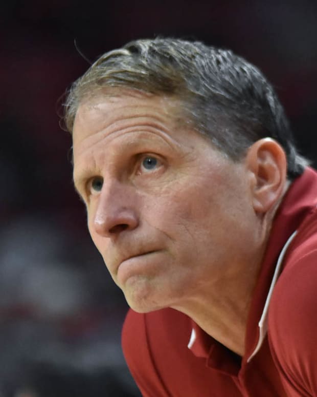 120421-Eric Musselman-UALR-andy-3